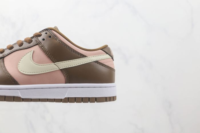  Stussy x NK SB Dunk Low Pro"Cherry" 