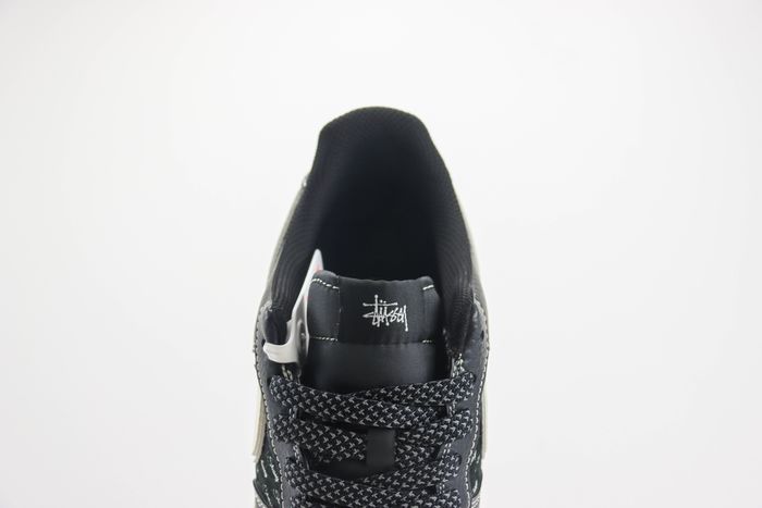 Nike Air Force 1 Low x Stussy 94