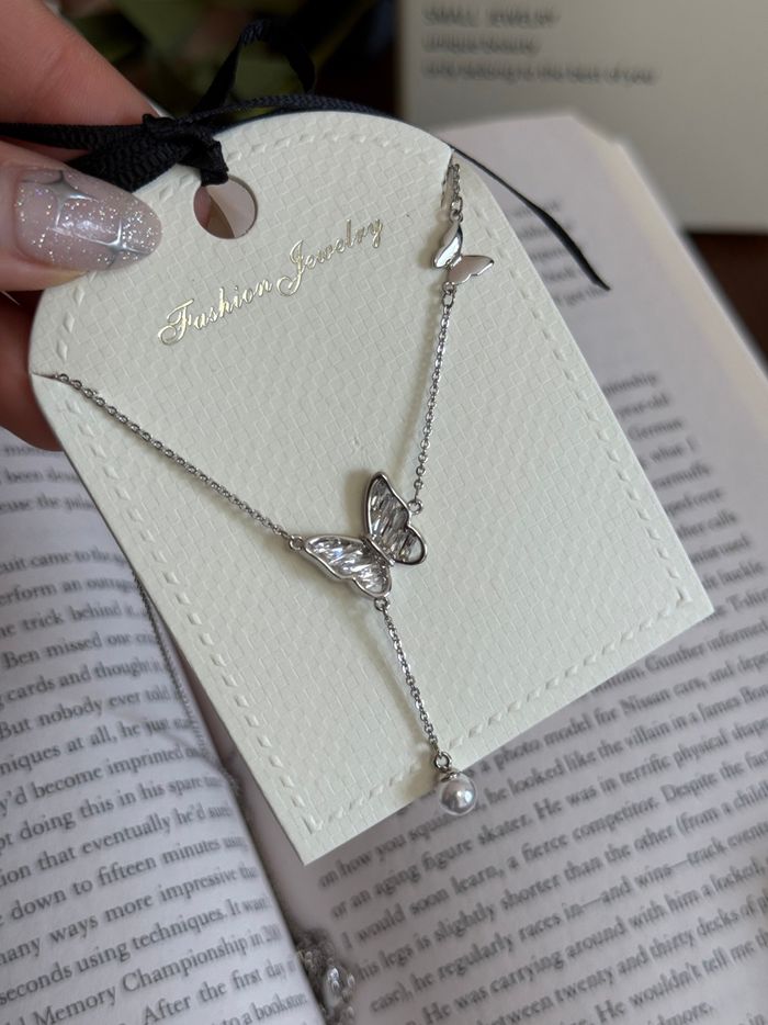 LUM SILVER NECKLACE