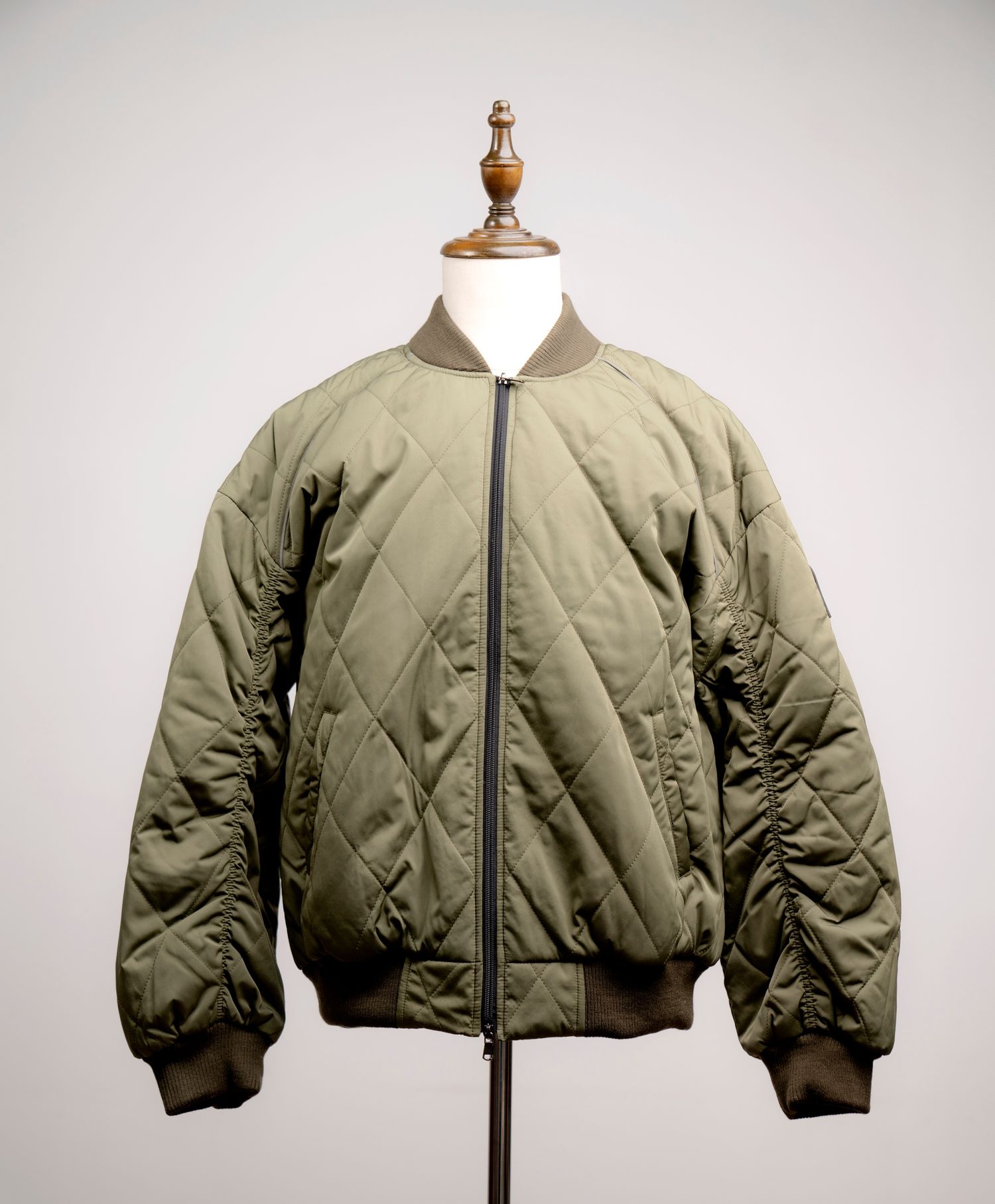 Бомбер oversize