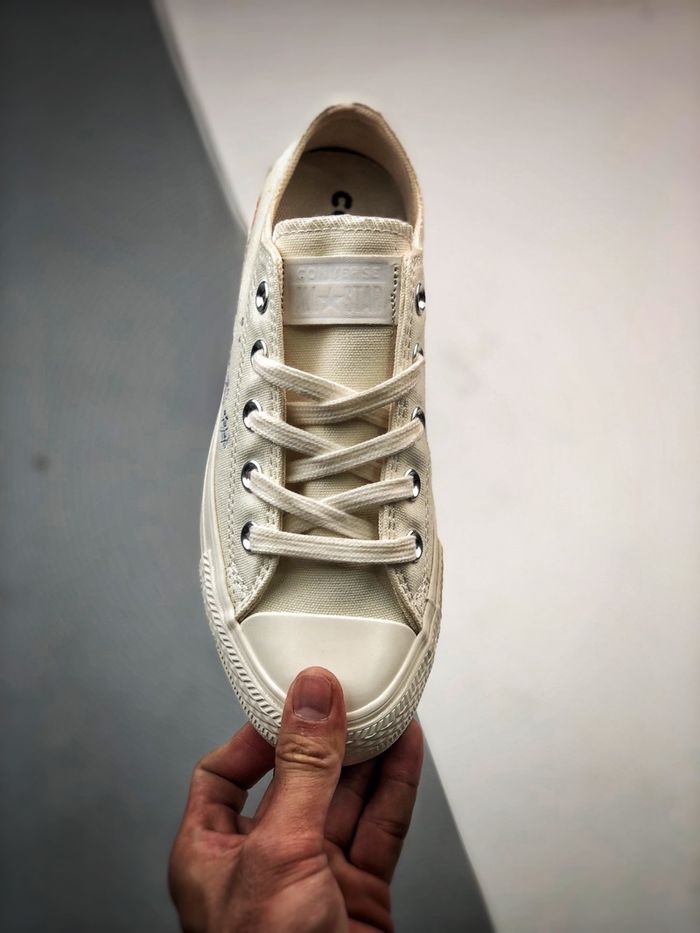 Converse Chuck 1970s Low “Embroidered Floral”🌷