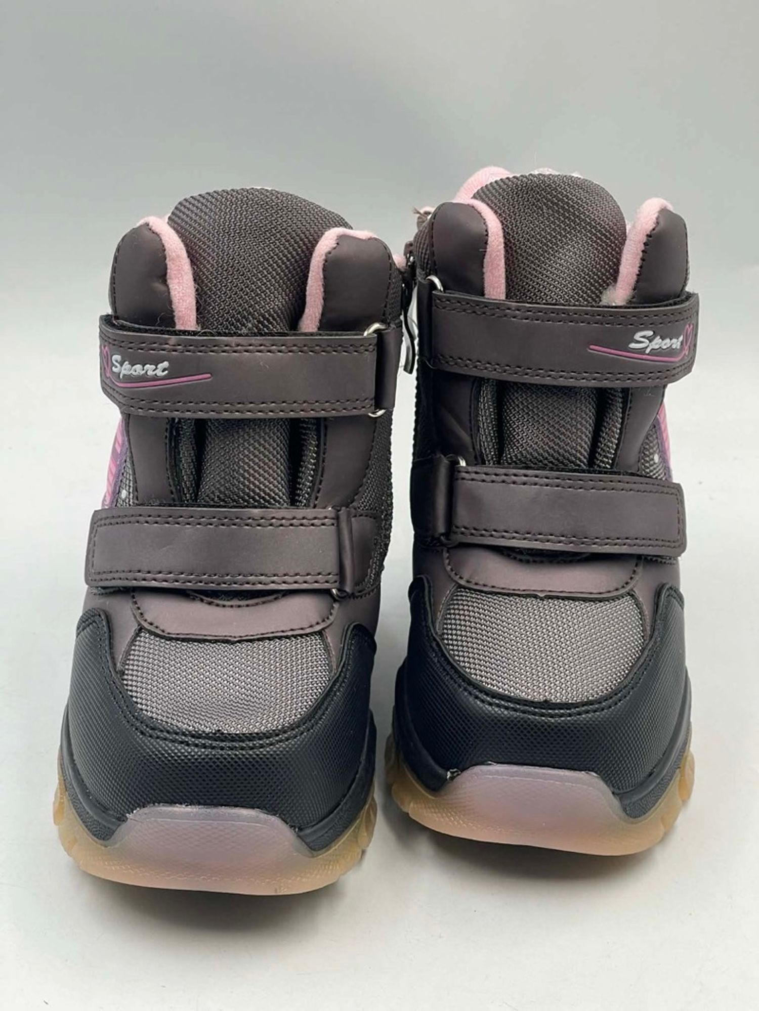 Хүүхдийн үстэй гутал