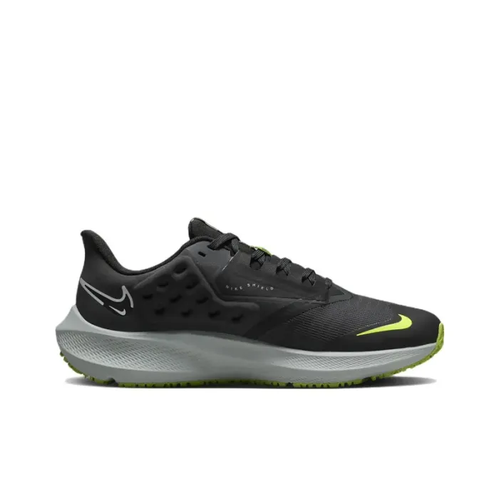 Nike Women's Air Zoom Pegasus 39 Shield 'Black Dark Smoke Grey'