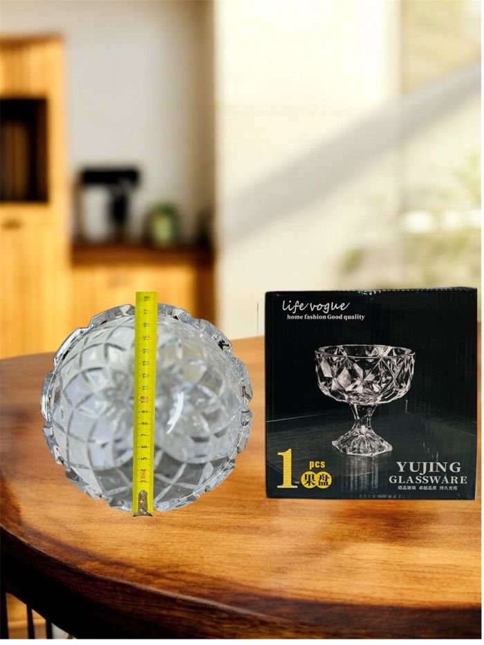 Болор чихрийн таваг Том