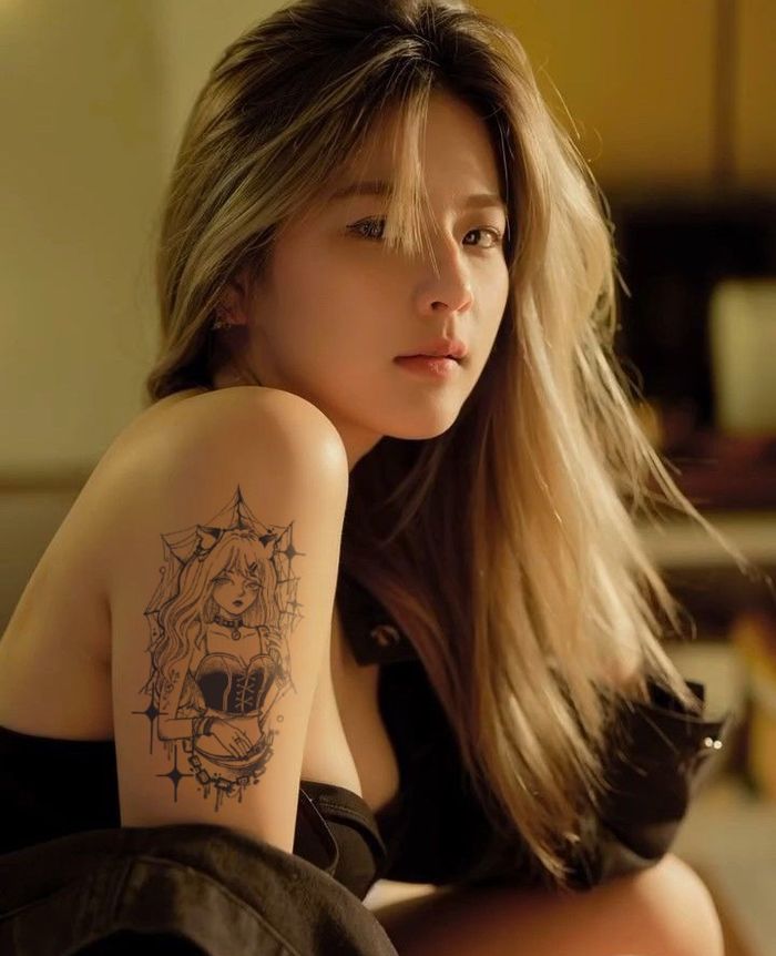 Goth Girl Усан шивээс