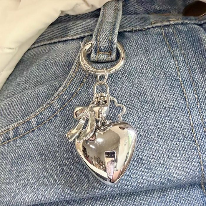 Зүрхэн оосор