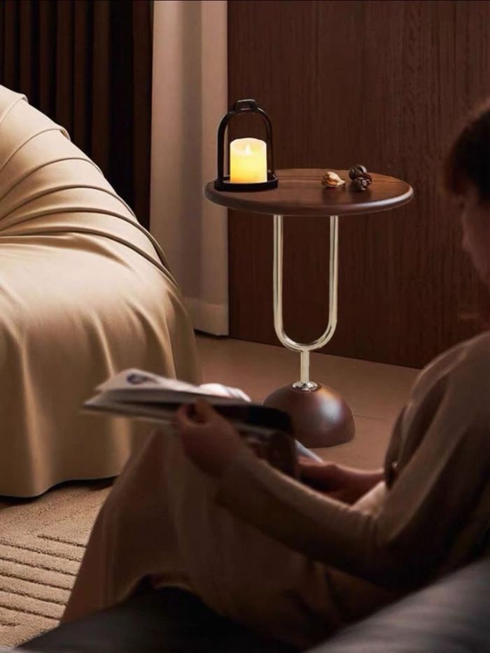 Жижиг ширээ