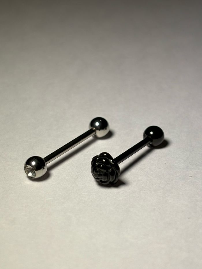 Хэлний ээмэг