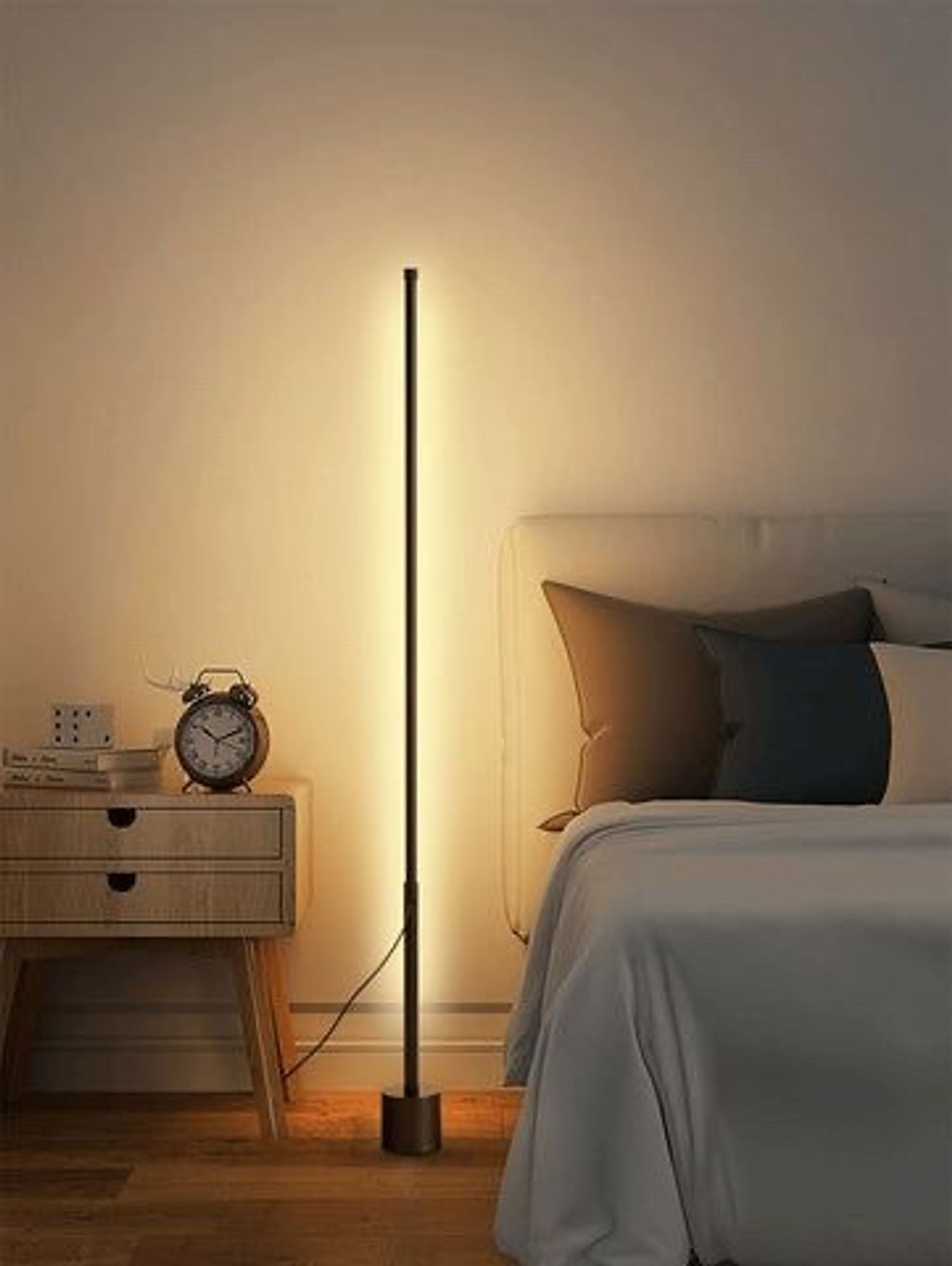Floor lamp
