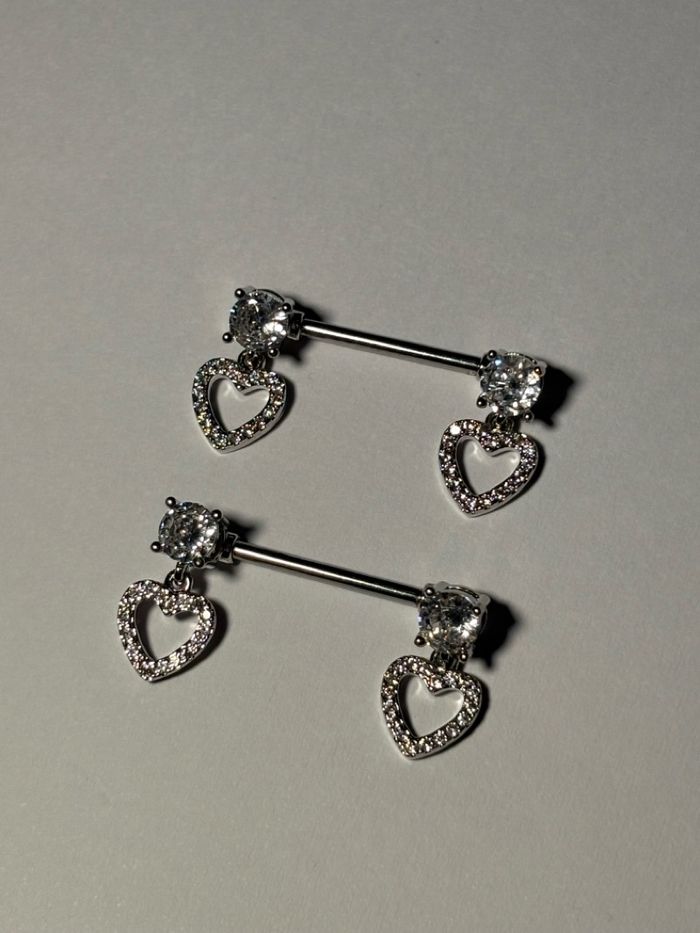 Хөхний ээмэг