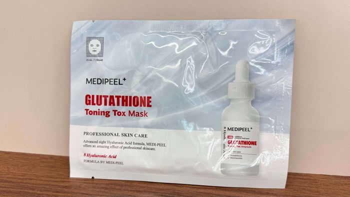 medipeel glutathione toning tox mask