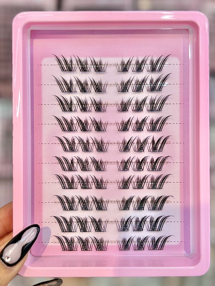 Наадаг сормуус