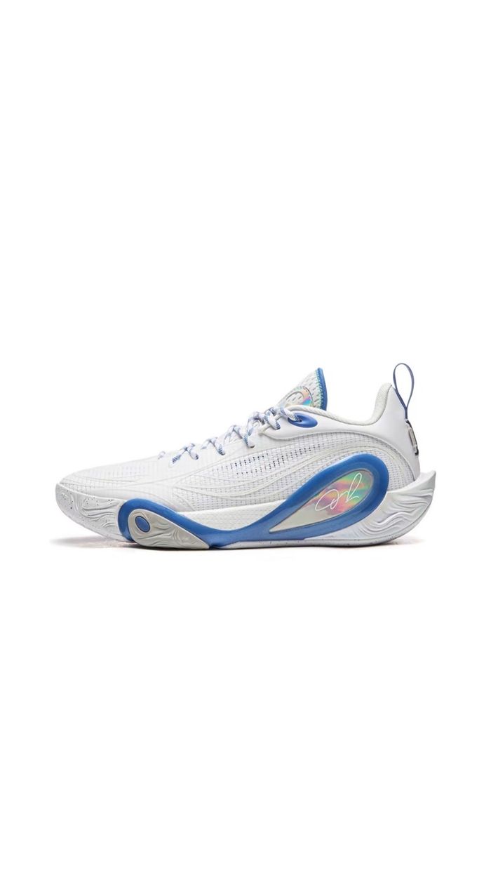 Li-Ning DLO 1 "Courage"