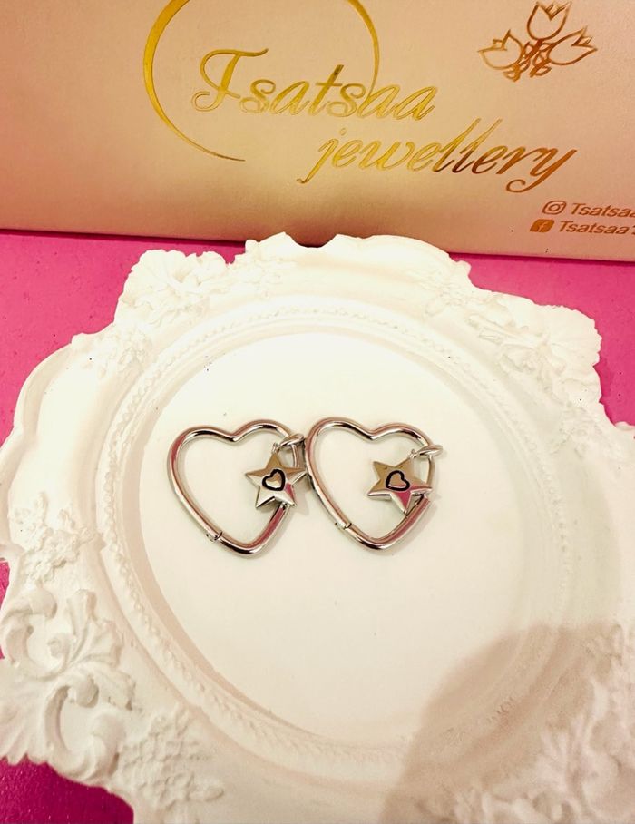 Зүрхэн ээмэг