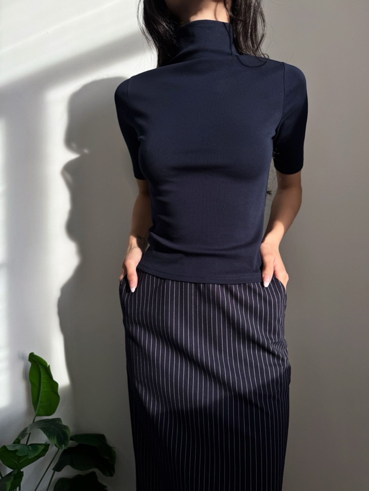 Turtleneck midi sleeve top