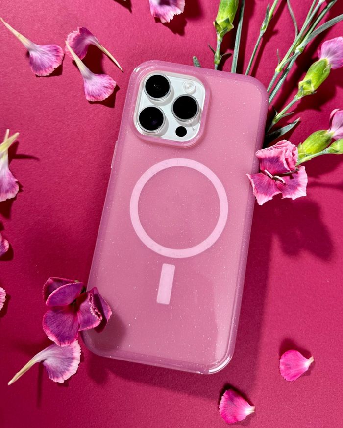 16 Pro Symmetry саатай ягаан 