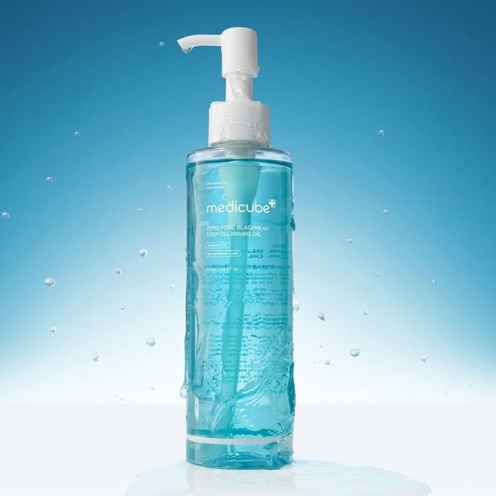 Medicube zero pore blackhead cleansing oil-205ml