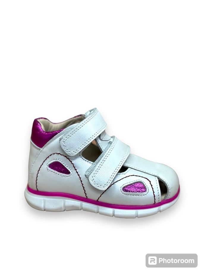 Цагаан ягаан Comformini