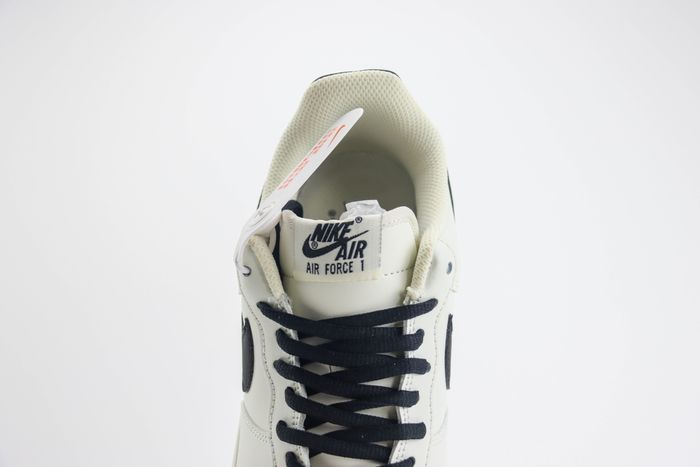  Nike Air Force 1 Low 344