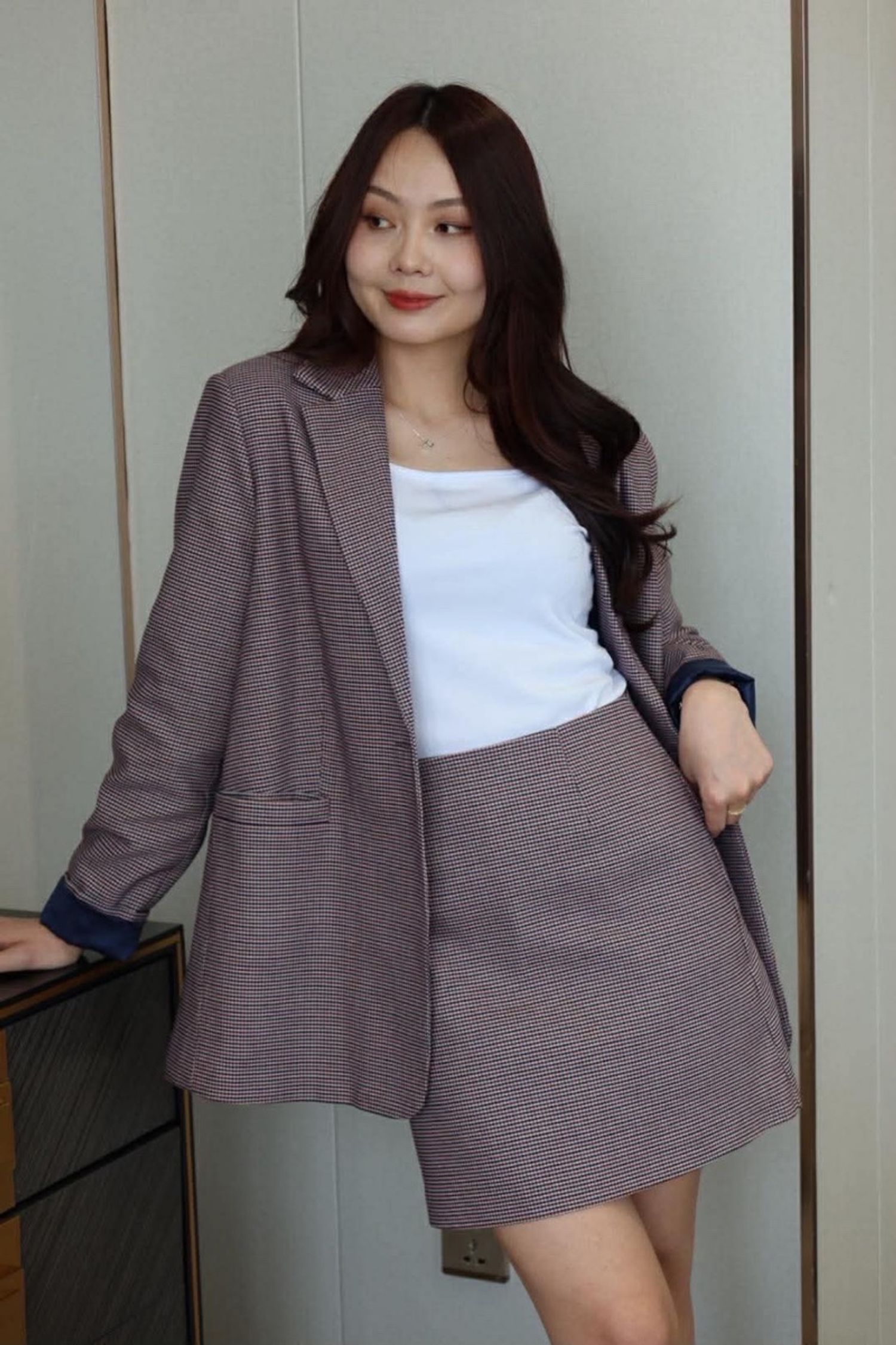 https://cdn.zochil.shop/48ba5c9d-68d7-4c4a-9372-f6038522da65_t1500.jpg