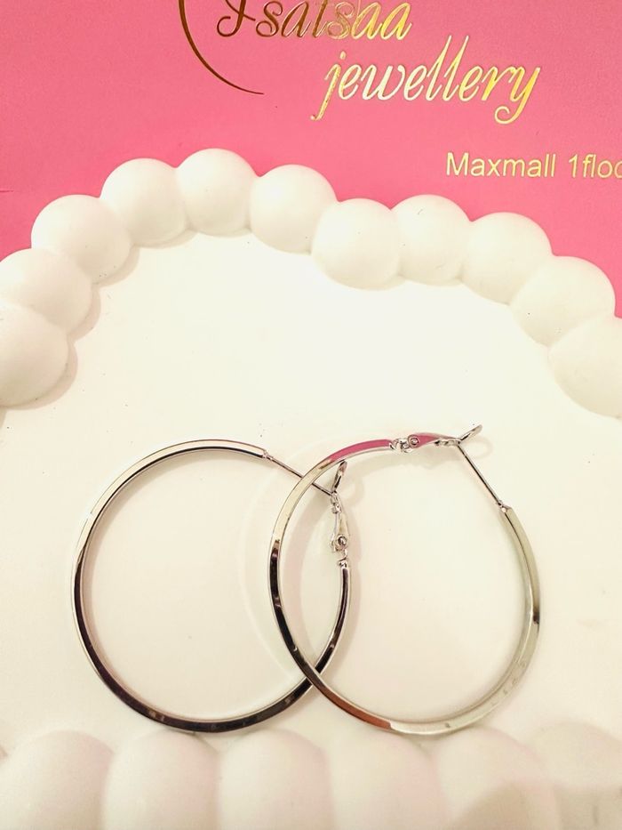 Цагираган ээмэг