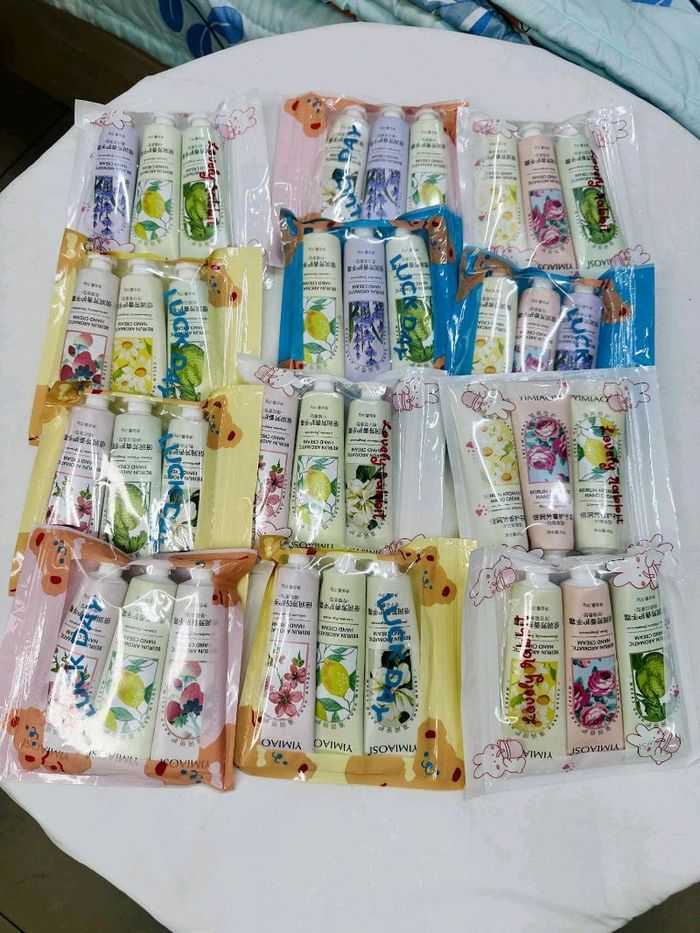 Гарын жижиг тос