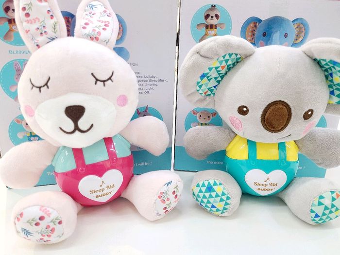 Ая явдаг хүүхдийн чихмэл тоглоом