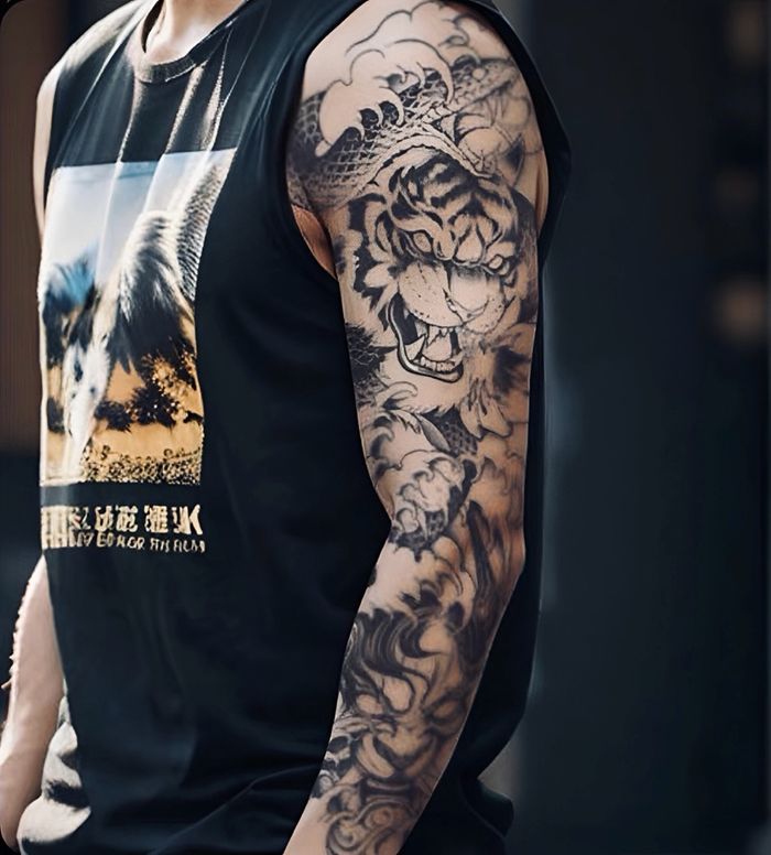 Гар бүтэн Бар ороосон Могой