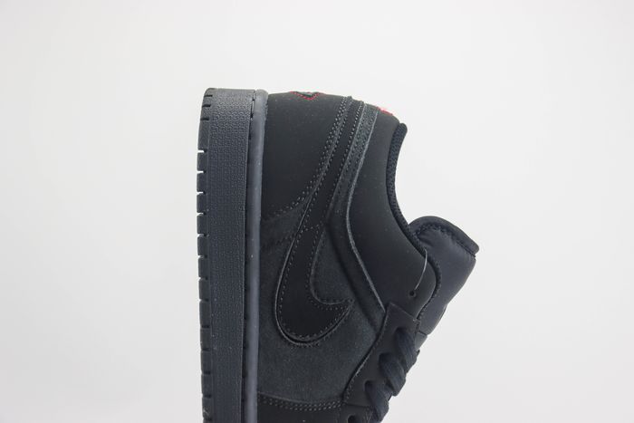 Jordan 1 Low SE Craft Dark Smoke Grey Varsity Red