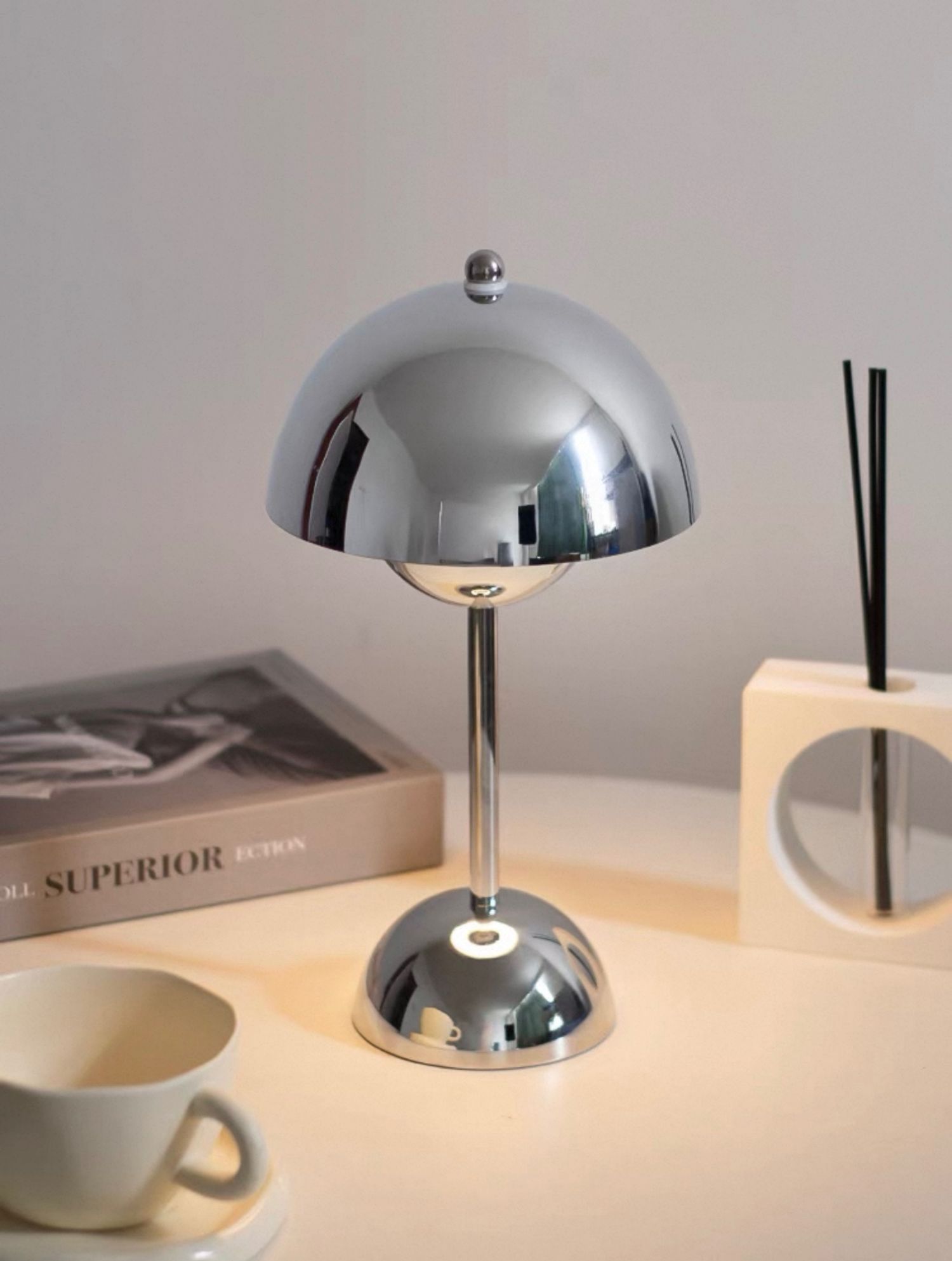 Silver mushroom lamp