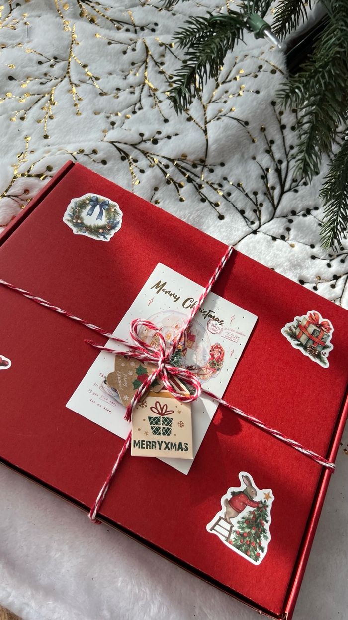 Шинэ жилийн бэлгийн боолт