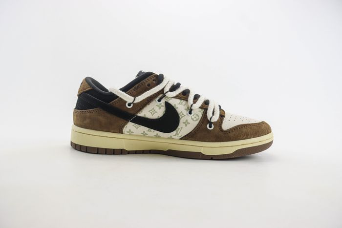 Nike SB Dunk Low x LV  28