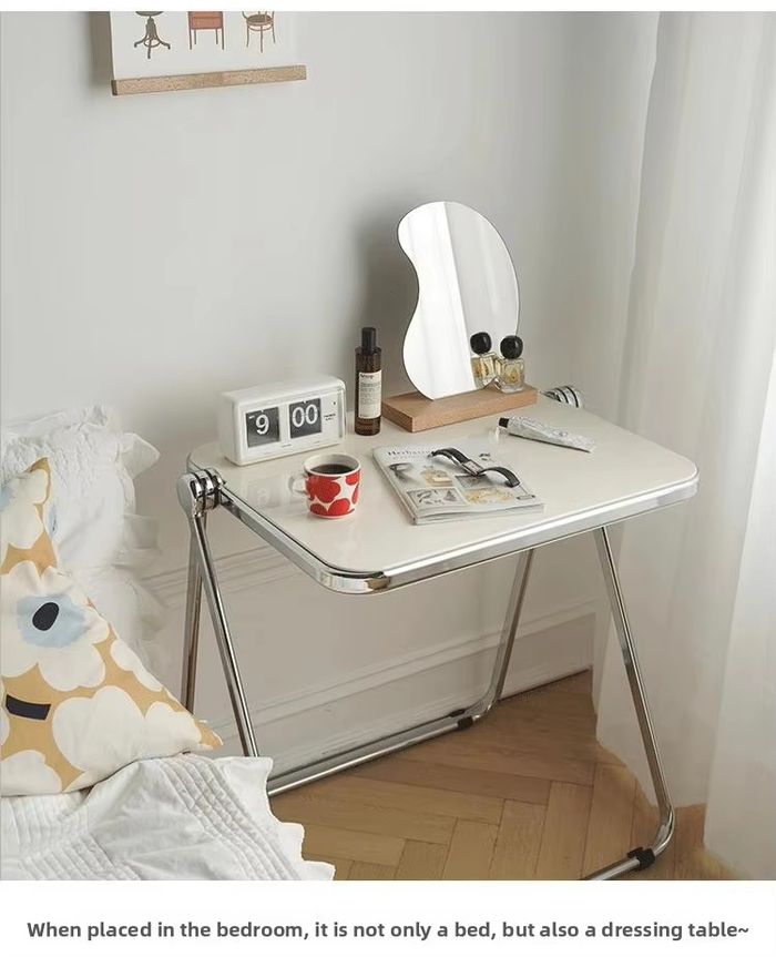 FOLDING PORTABLE TABLE