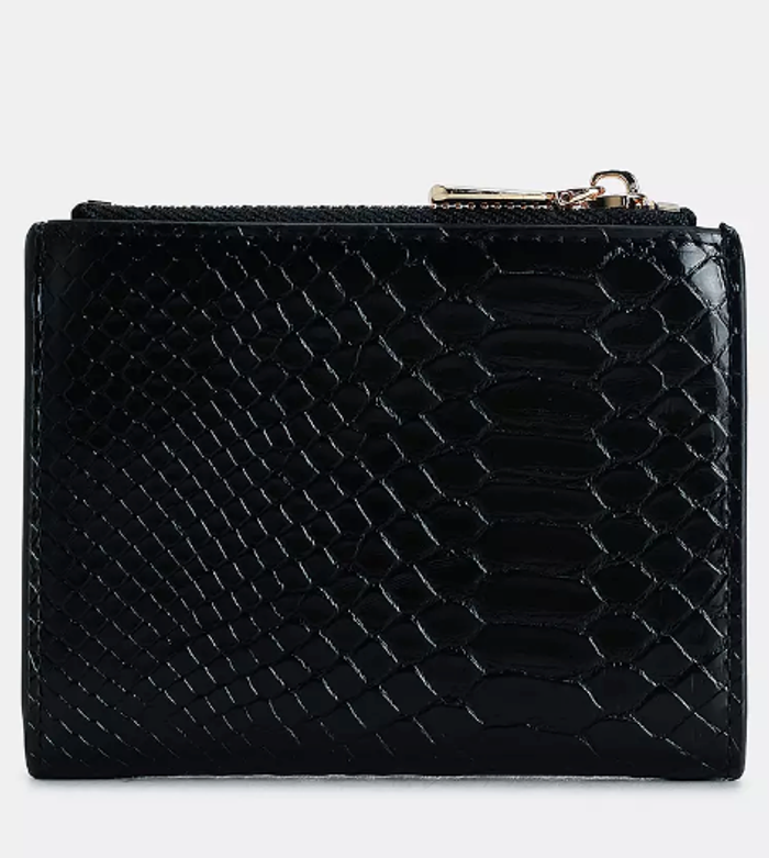 https://cdn.zochil.shop/4a379cb6-83e2-4dc6-8db2-1a031e3b2ca8_t700.png