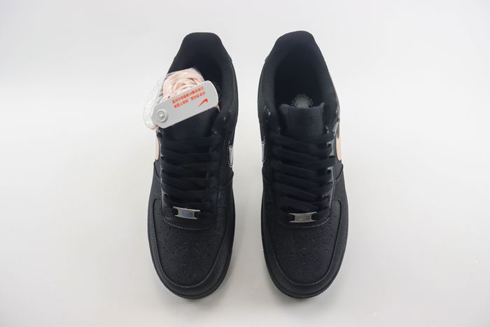 Nike Air Force 1 Low '07 LE Black Crimson Tint 
