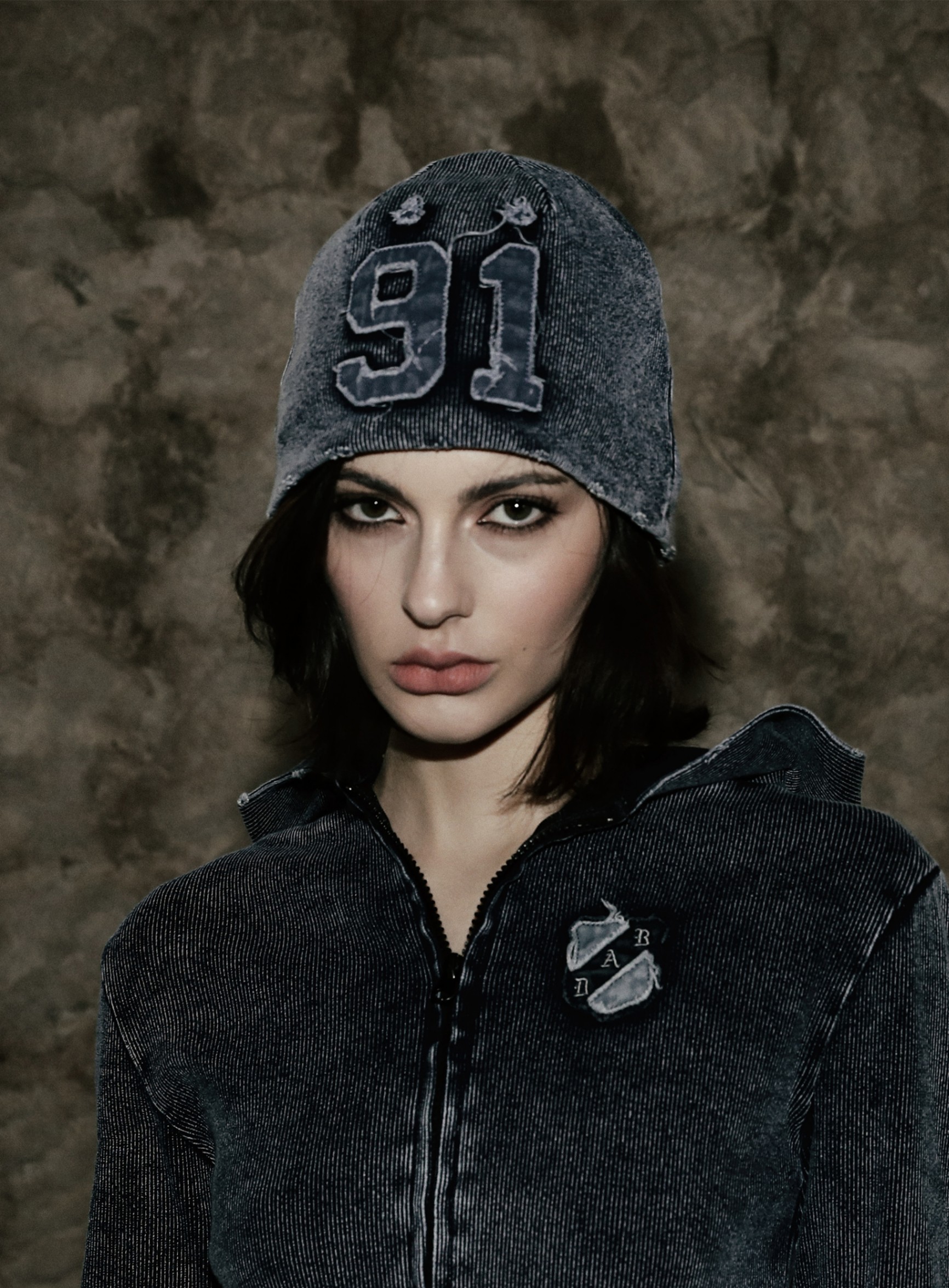 ニットキャップ・ビーニー BADBLOOD Rusty denim beanie 5BFM264 BADBLOOD Rusty denim beanie 5BFM264 ニットキャップ・ビーニー