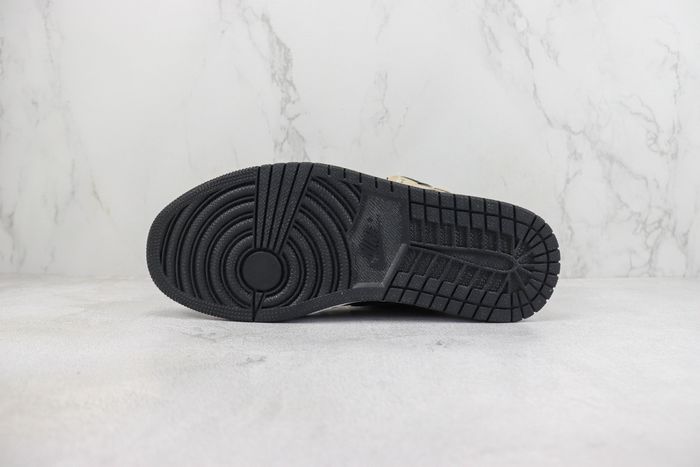 Jordan 1 Retro High NRG Patent Gold Toe