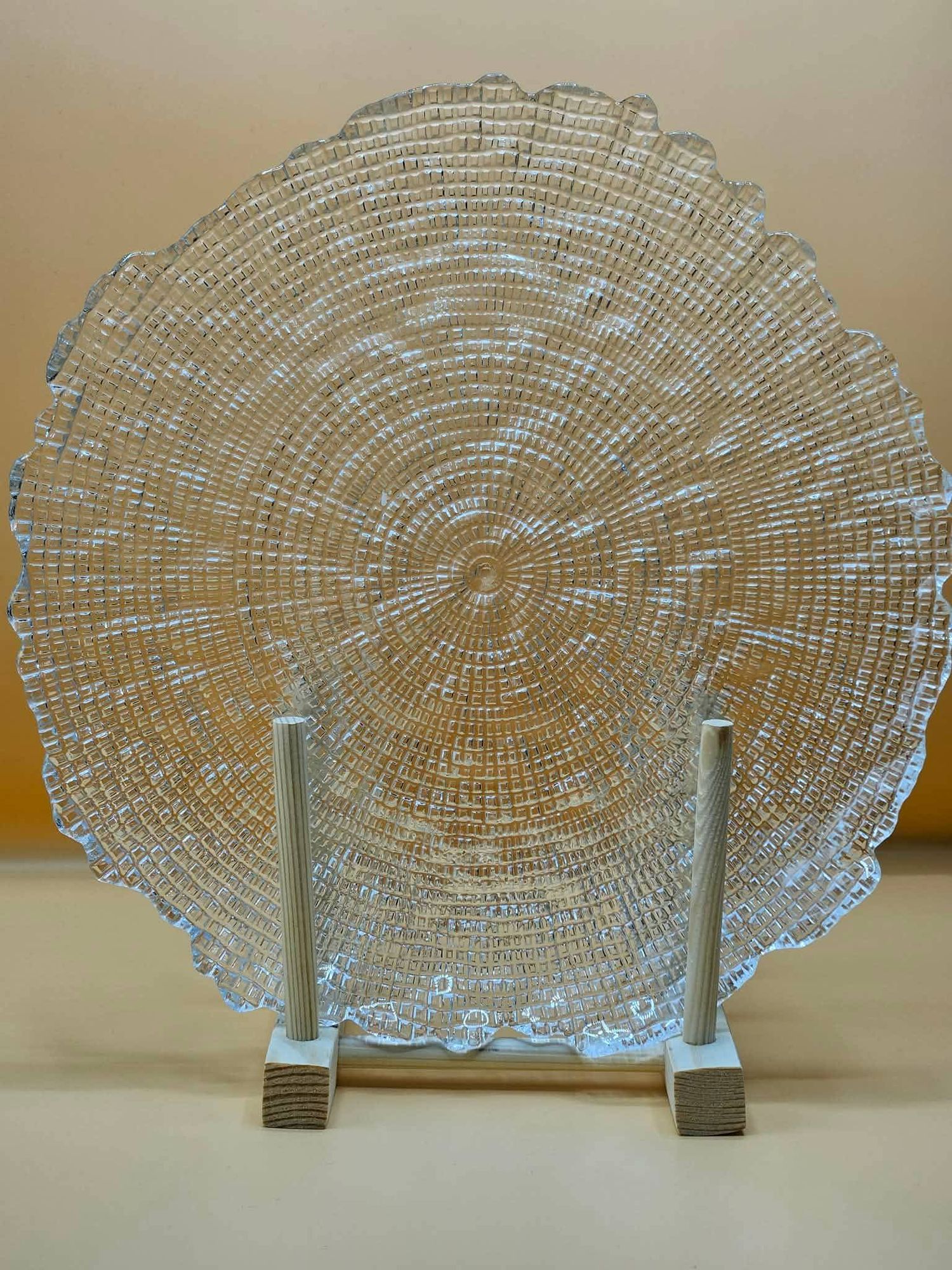 шилэн таваг том