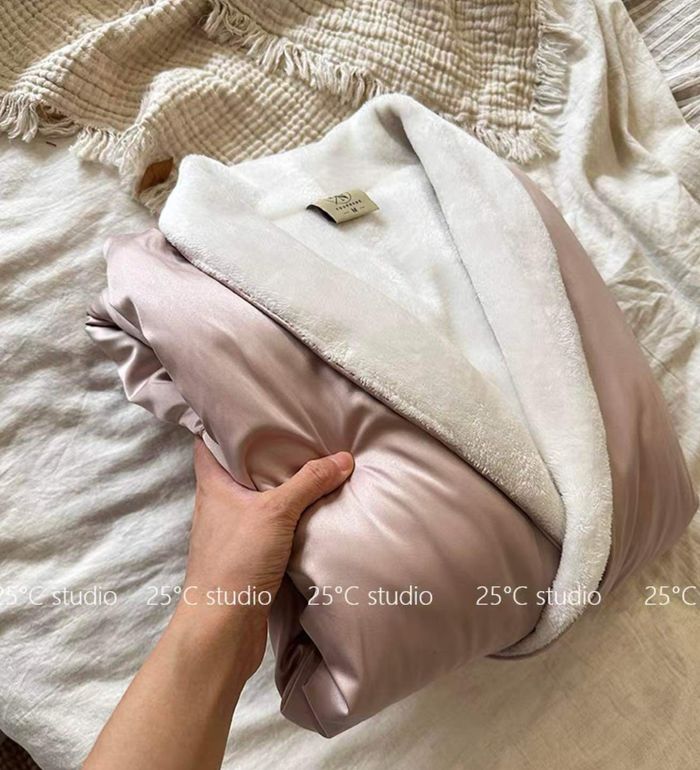 Халад/гэрийн хувцас