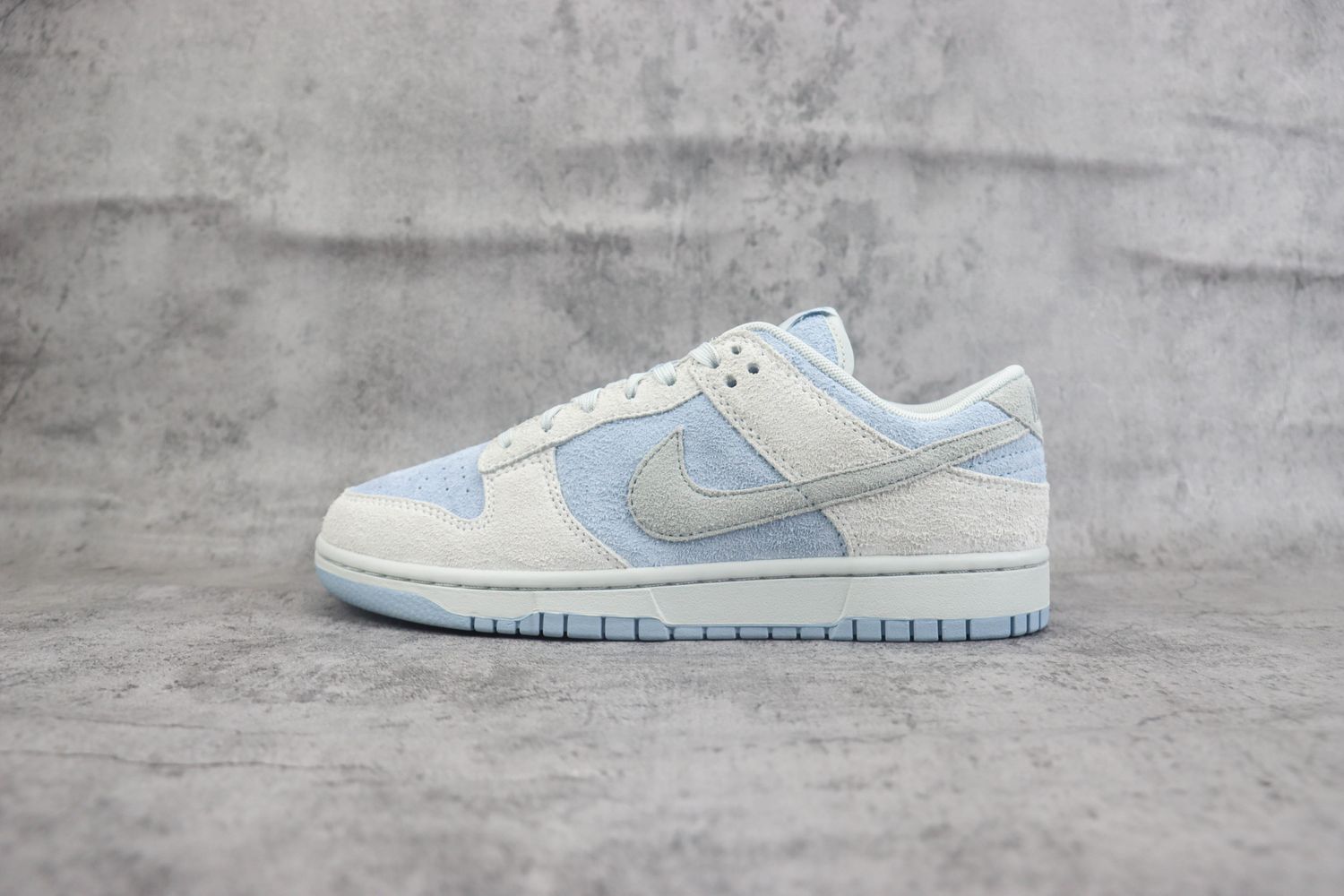 Nike Dunk Low WMNS Light Armory Blue