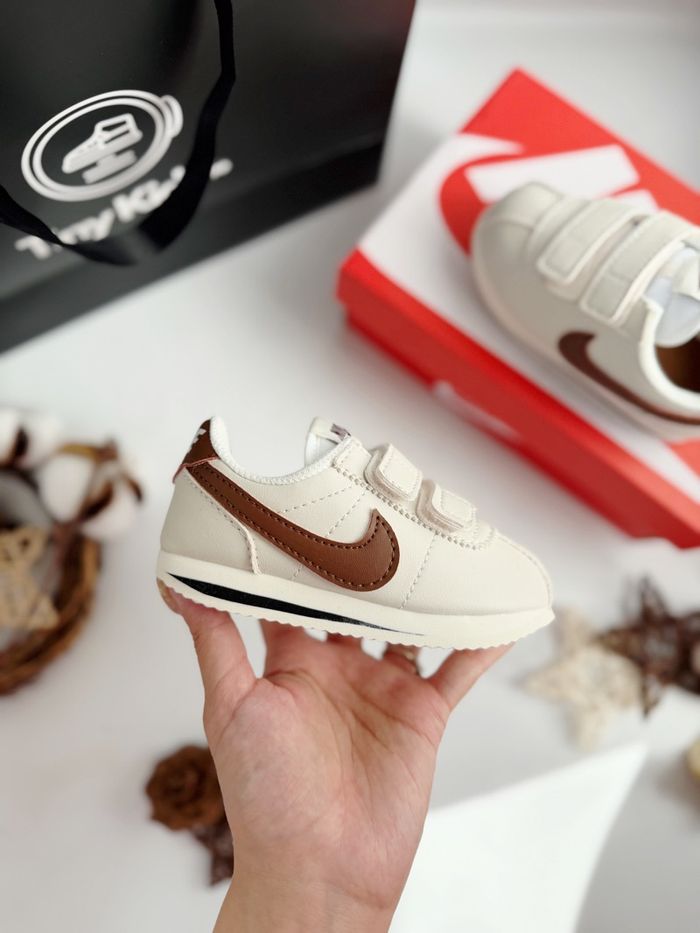 Nike Cortez Mocha 