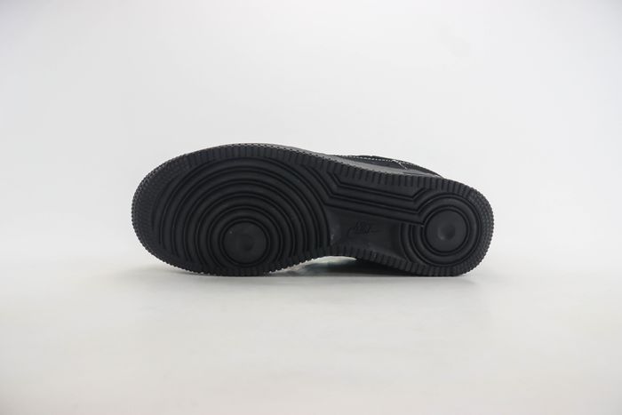 Nike Air Force 1 Low 243