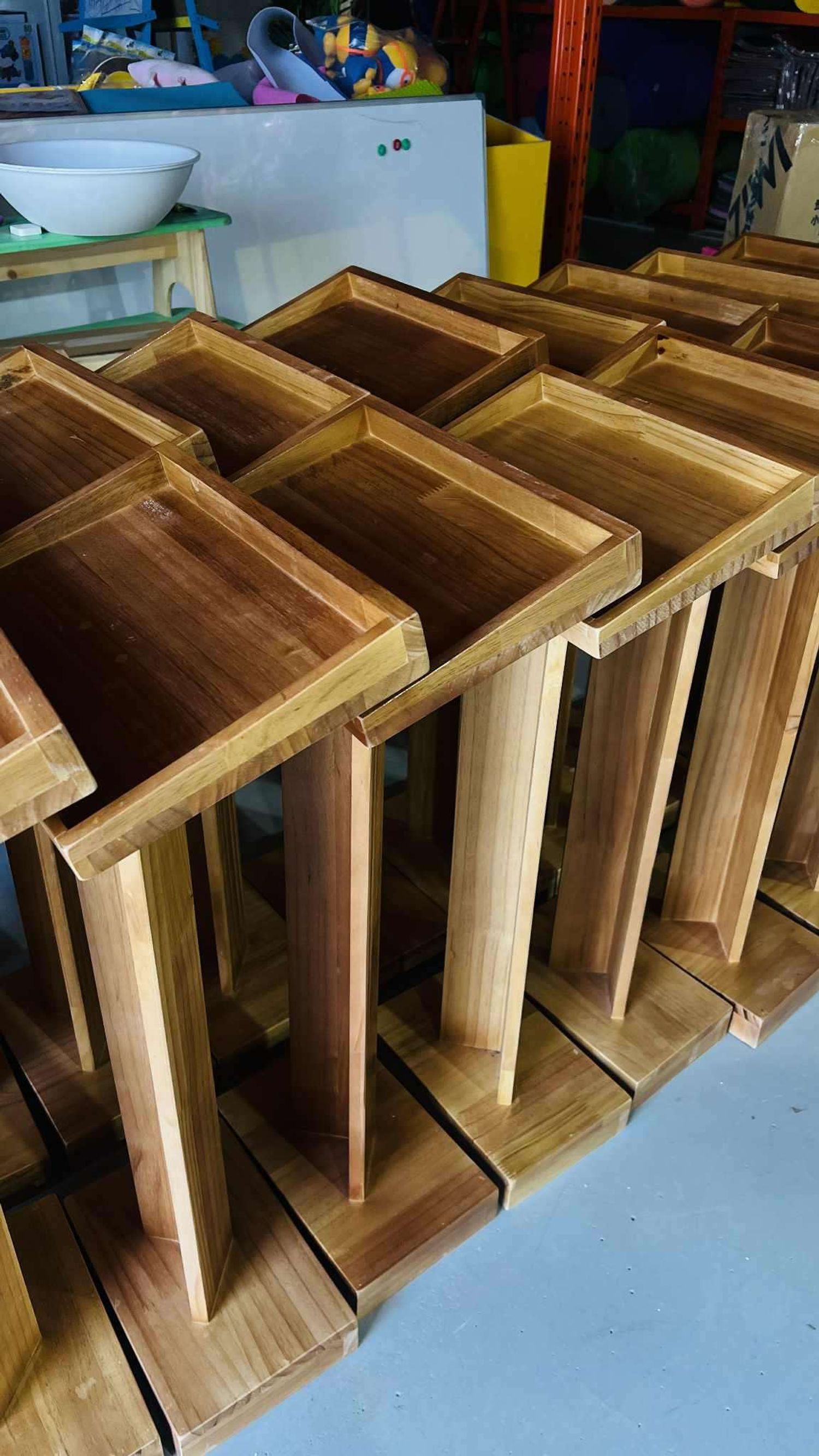 Модон индэр 