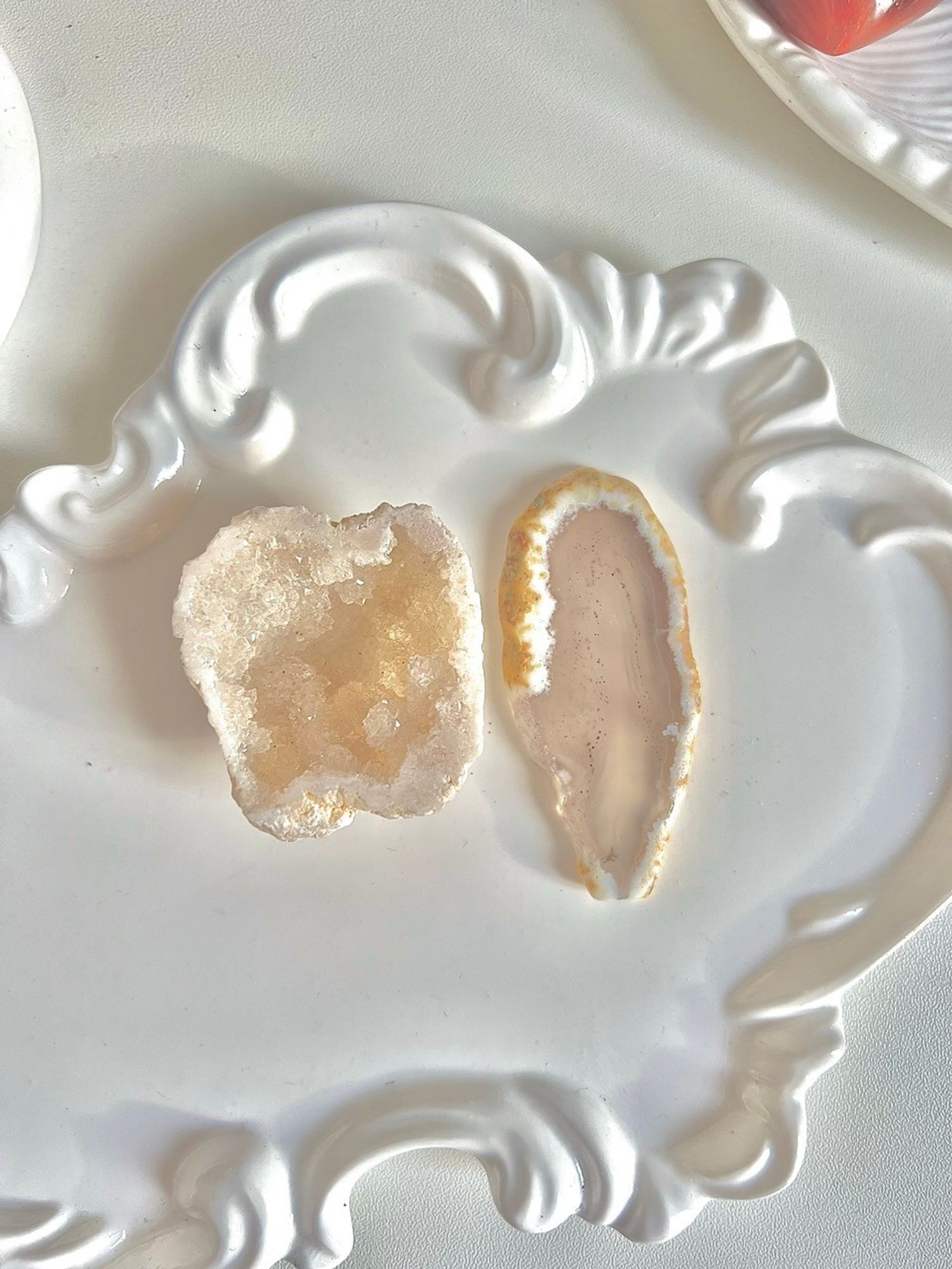 Хос болор, мана (жижиг аяга, таваг хэлбэрт)