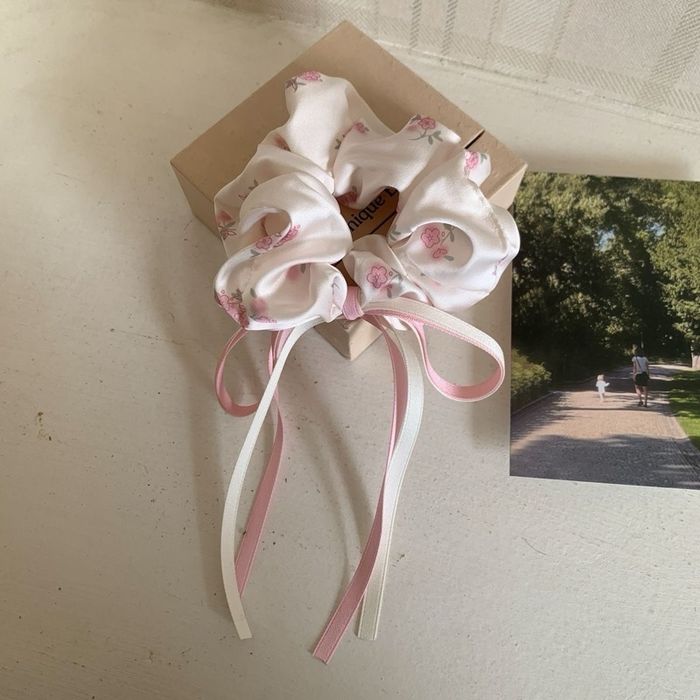 Үсний боолт