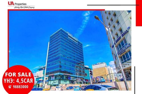Grand plaza