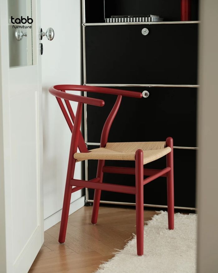 Y CHAIR