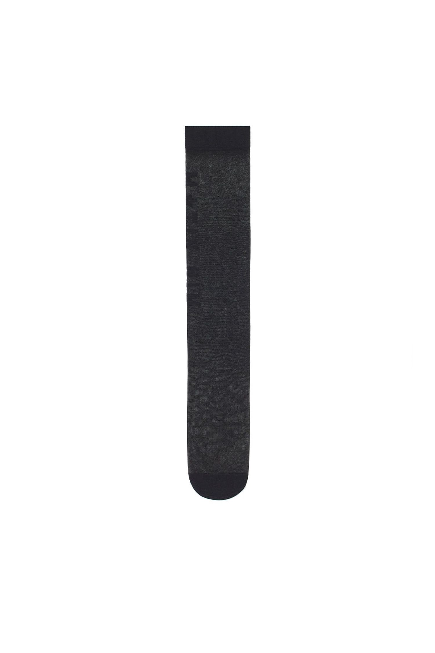 LOGO JACQUARD SHEER KNEE SOCKS IN BLACK