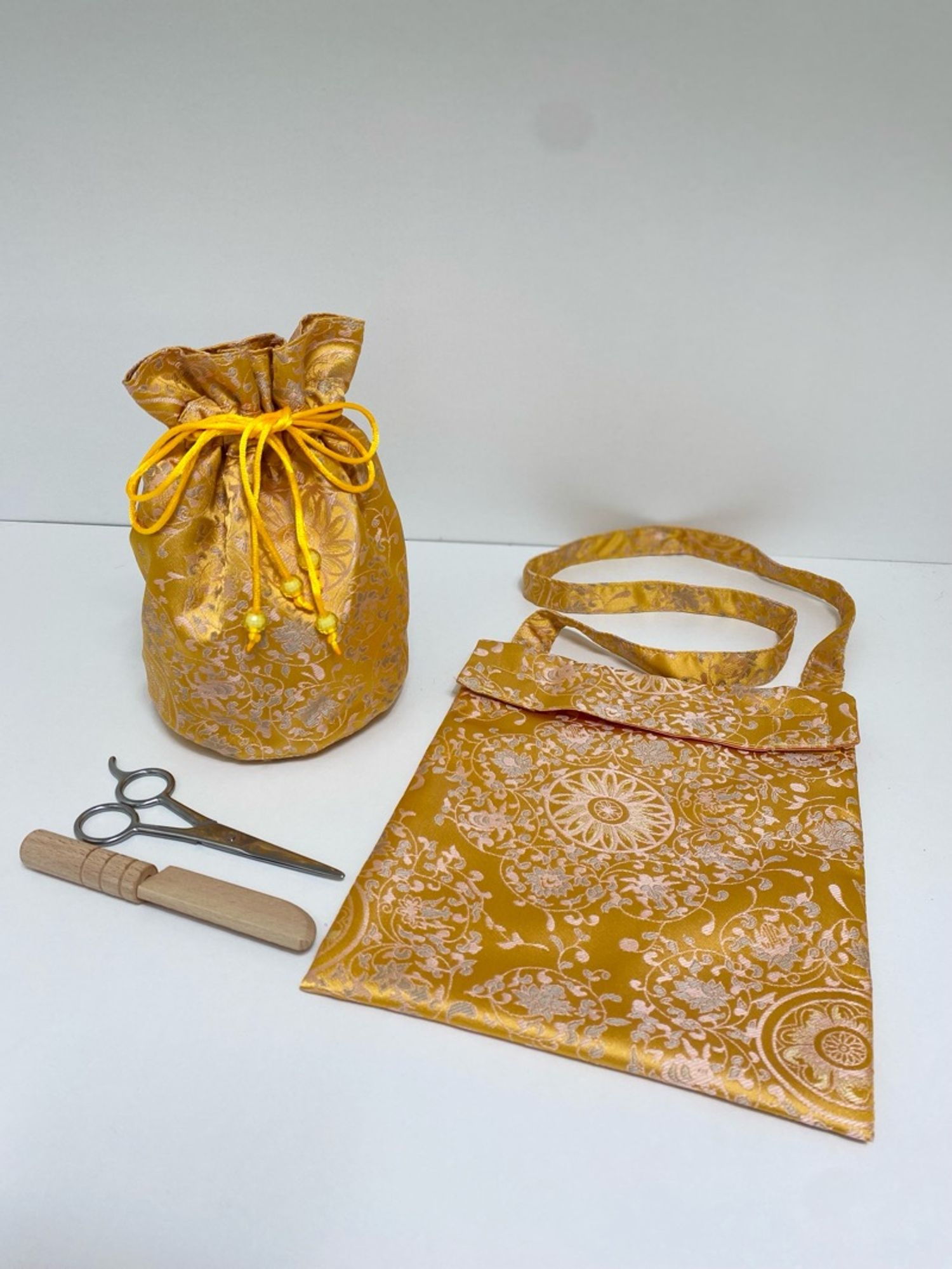 Шар сэвлэгний багц