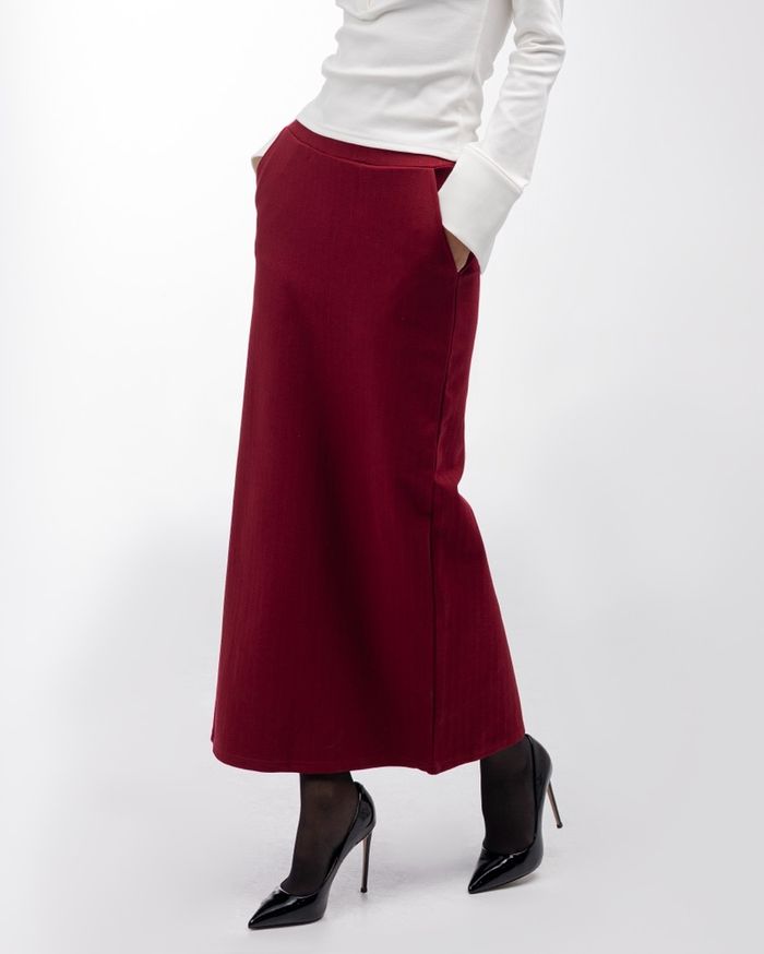Thick long skirt